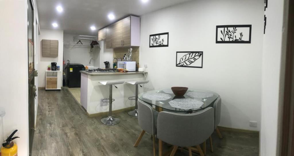 Apartamento Confortable, Amoblado En Bogotá Eksteriør billede